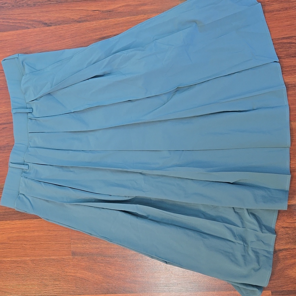 Halara Breezeful Pleated Skirt Skort Buckle Shorts Blue Size L NWT - Picture 5 of 8